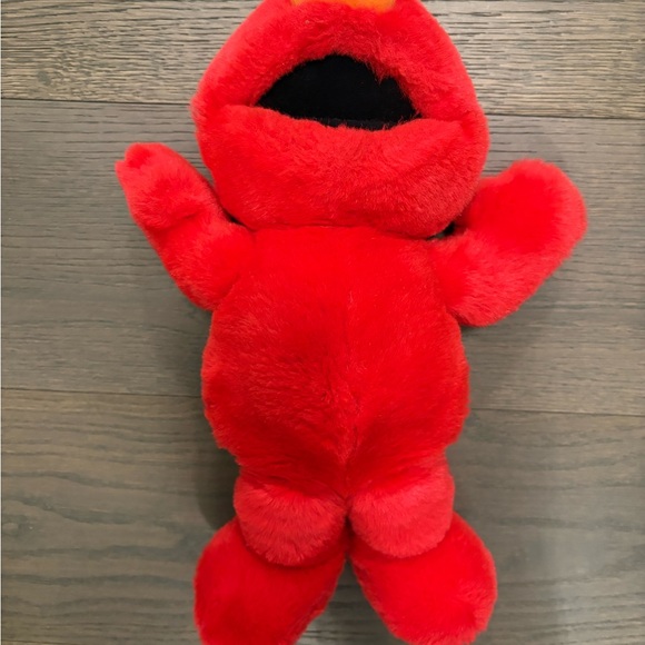 Large talking Elmo excellent condition retail $98 - Picture 2 of 5